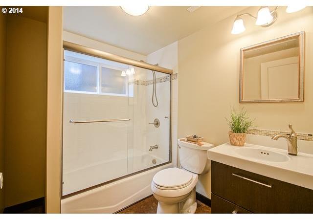 11466 Northwest Jericho Road Portland, OR 97229 - Photo 5 of 16 Gallery Image 5