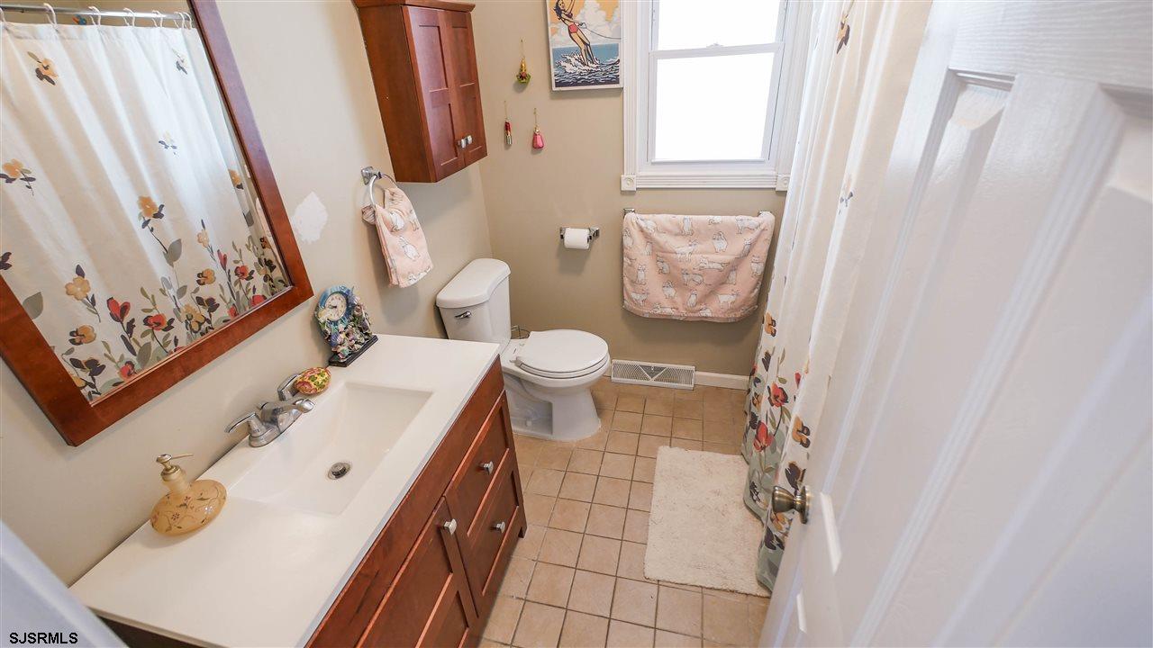 18 Dartmouth Road Somers Point, NJ 08244 - Photo 18 of 25 Gallery Image 18