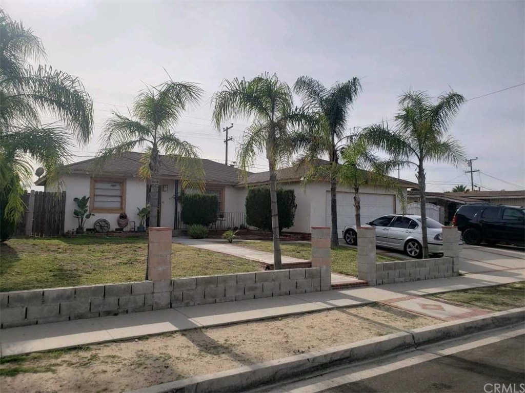 625 East Carter Street Rialto, CA 92376 - Photo 1 of 1