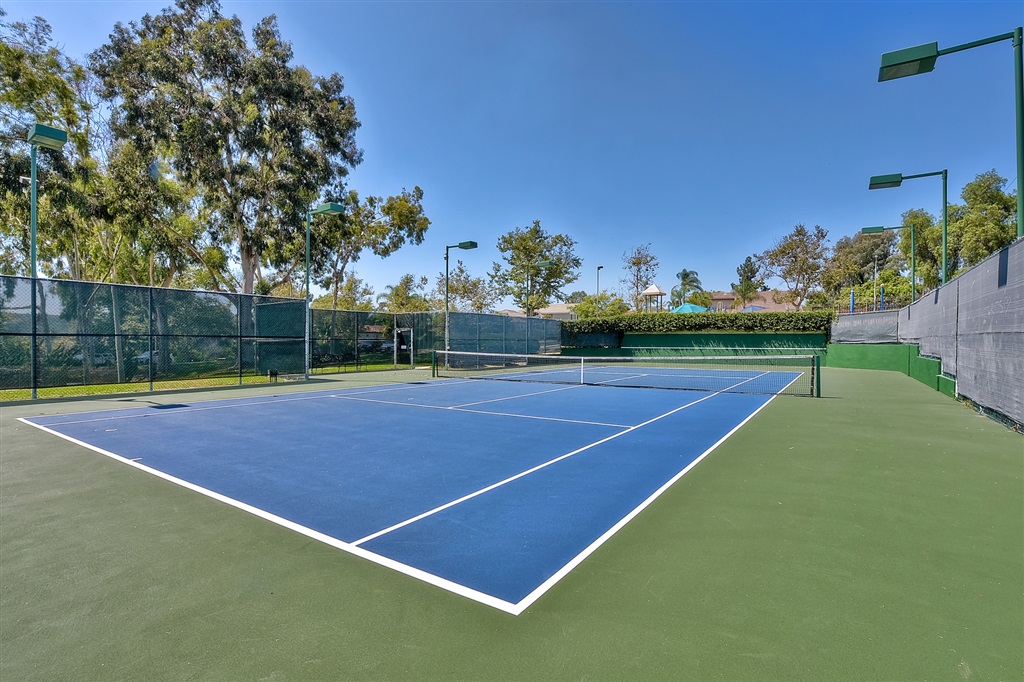 441 Raphael Court Encinitas, CA 92024 - Photo 23 of 25 HOA Community Tennis Courts