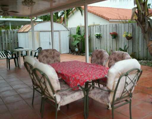 14944 Southwest 38th Terrace Miami, FL 33185 - Photo 7 of 7