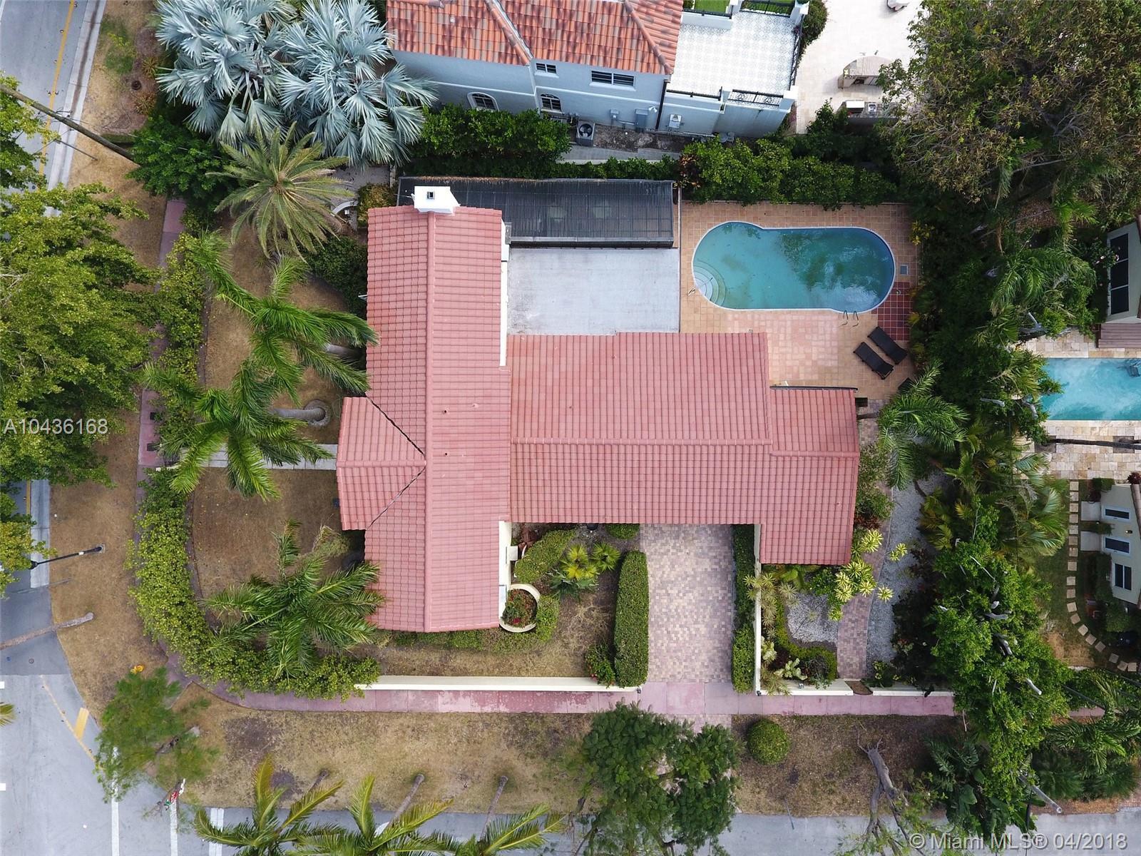 5184 Pine Tree Drive Miami Beach, FL 33140 - Photo 11 of 36