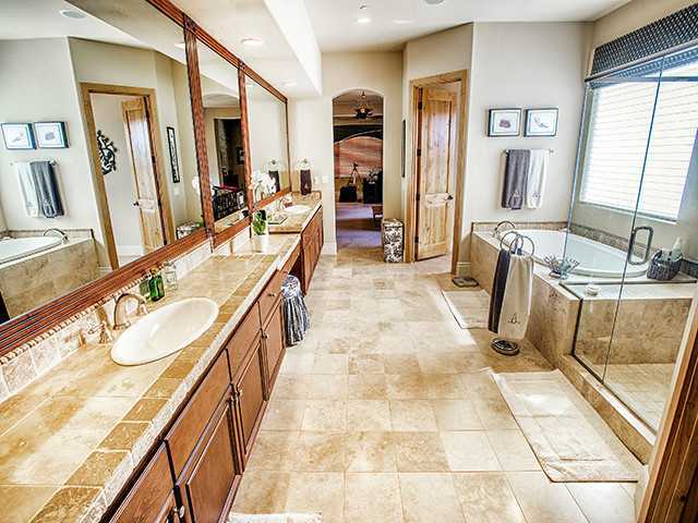 1223 Crestview Drive Cardiff-by-the-Sea, CA 92007 - Photo 12 of 25 Master Spa Bath