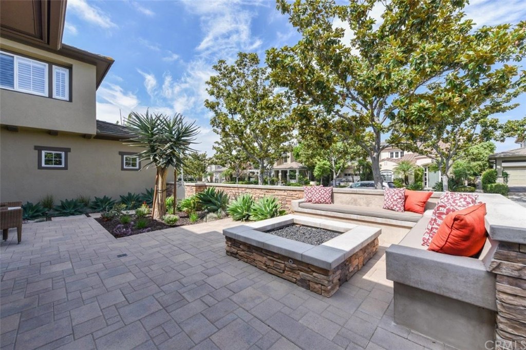 2 Bayleaf Lane Irvine, CA 92620 - Photo 6 of 51