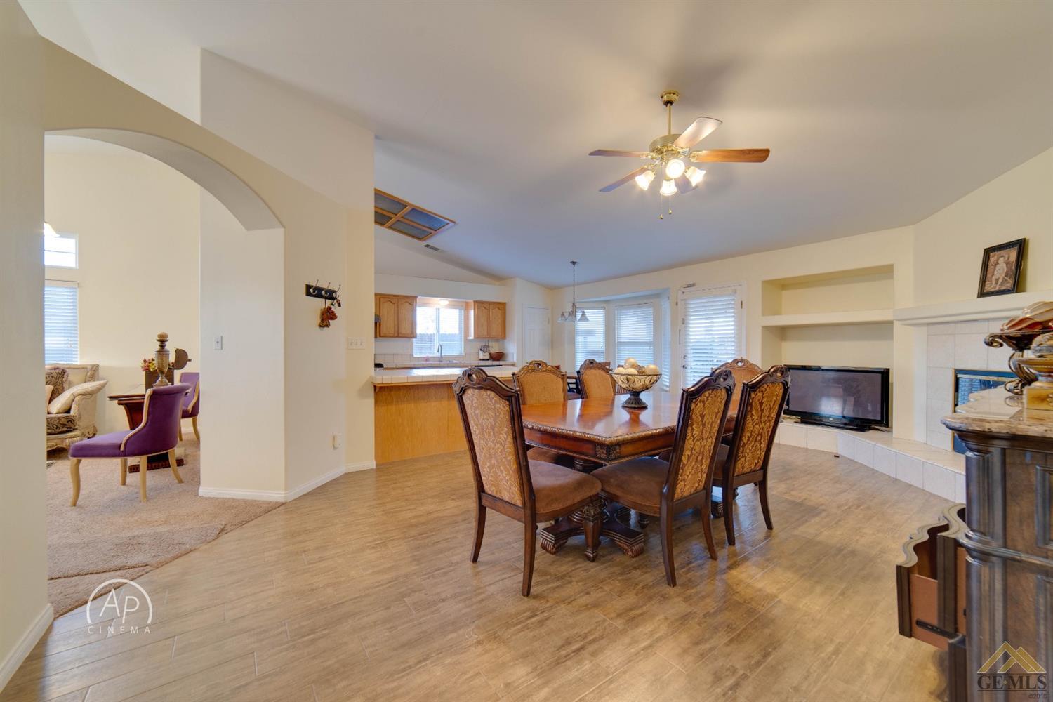 6902 Akers Road Bakersfield, CA 93313 - Photo 8 of 24