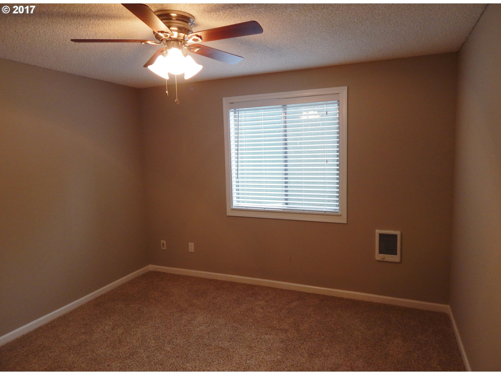 12622 Northwest Barnes Road, Unit 8 Portland, OR 97229 - Photo 6 of 11 Gallery Image 6