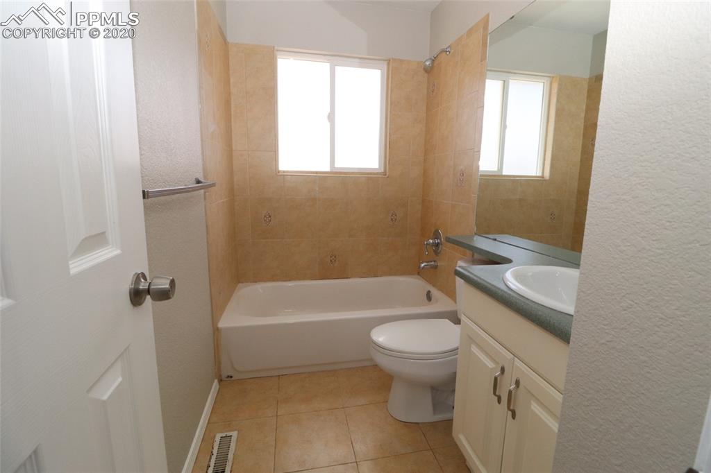 810 Chelton Road Colorado Springs, CO 80909 - Photo 2 of 9