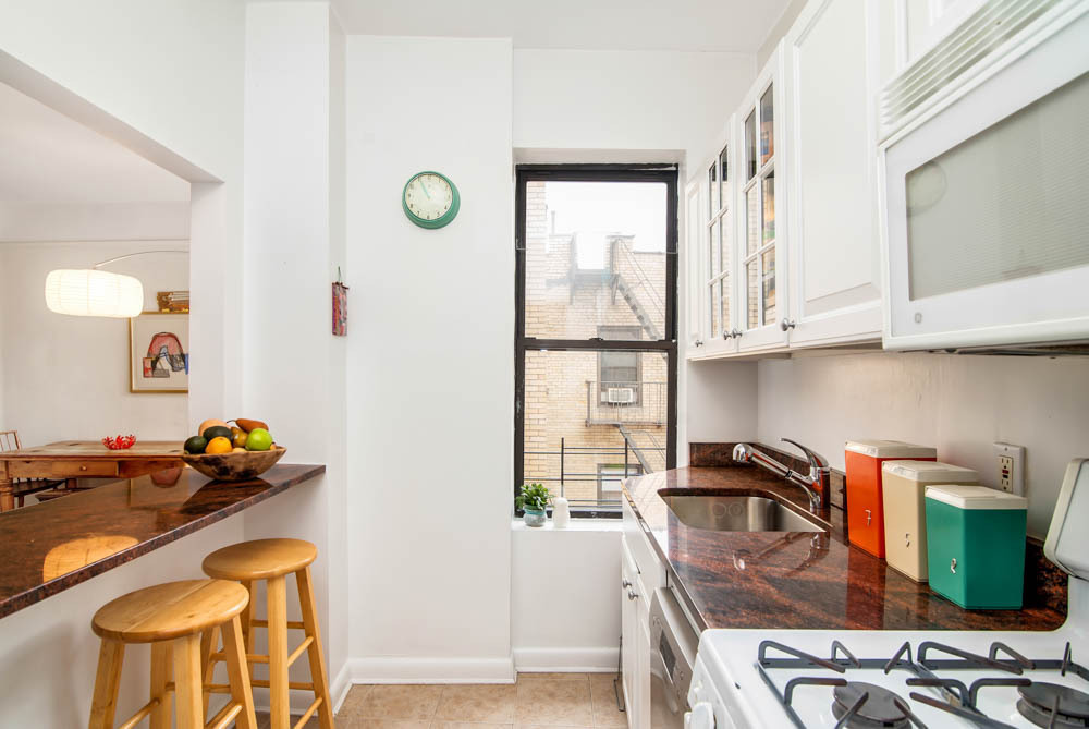 67 Morton Street, Unit 6G Manhattan, NY 10014 - Photo 3 of 11