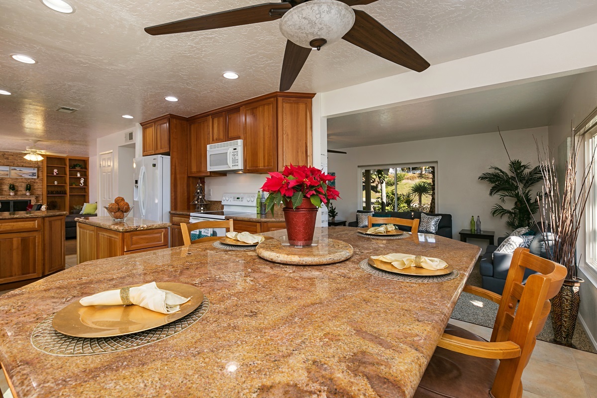 2133 Valley Road Oceanside, CA 92056 - Photo 5 of 25