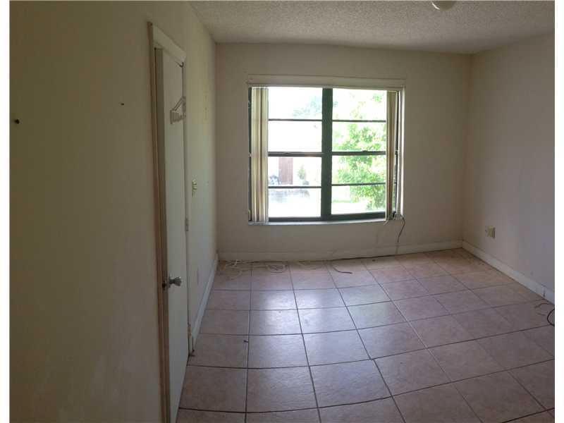 11535 Southwest 7th Street Miami, FL 33174 - Photo 7 of 10