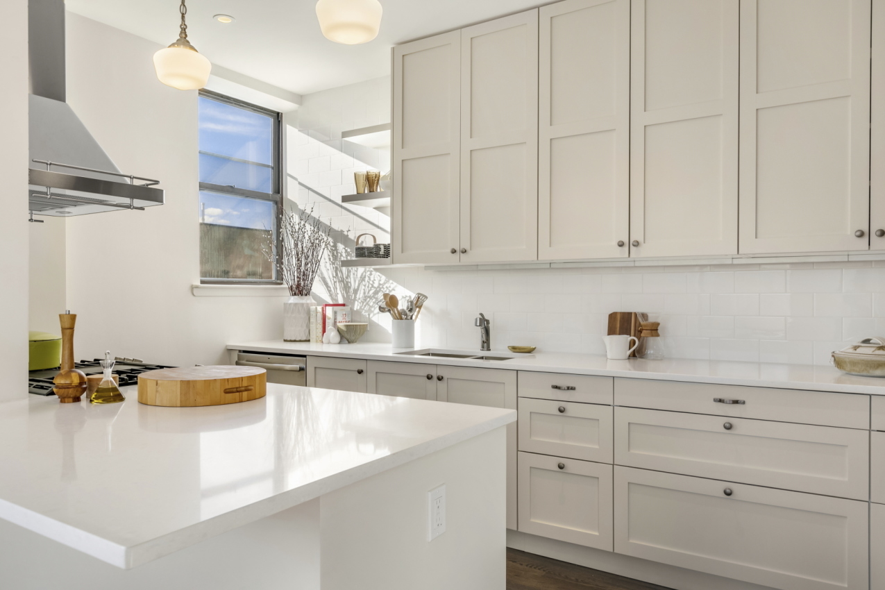 201 West 110th Street, Unit 6B Manhattan, NY 10026 - Photo 5 of 13