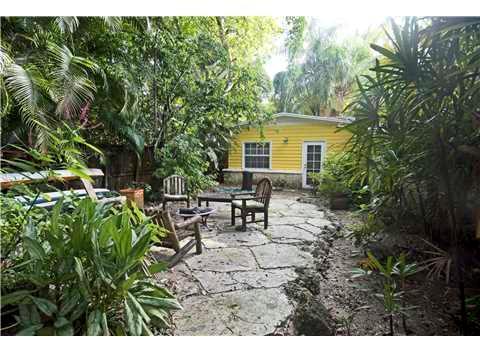3571 Linden Lane Miami, FL 33133 - Photo 23 of 24