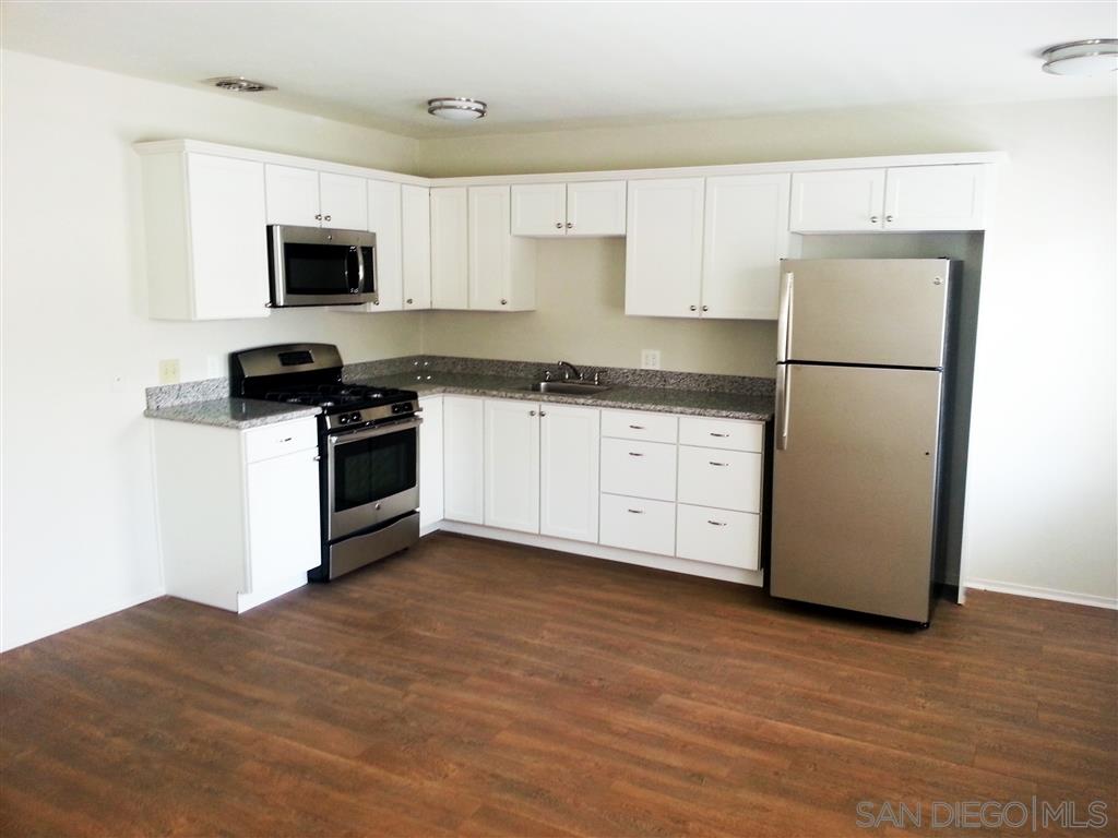 955 3rd Street Encinitas, CA 92024 - Photo 8 of 8