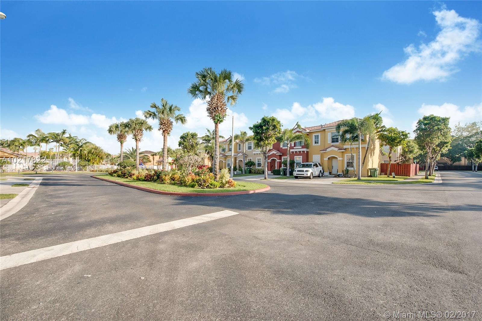 60 Southeast 6th Road, Unit 60 Homestead, FL 33030 - Photo 2 of 15