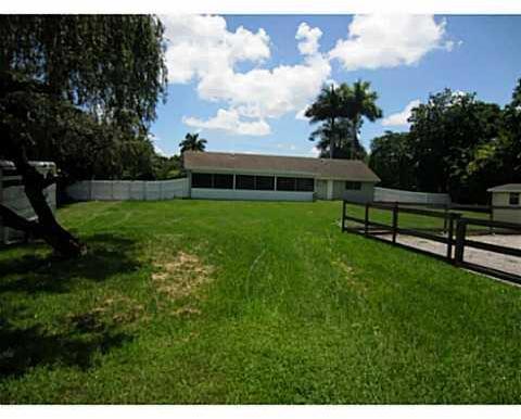 5511 Southwest 195th Terrace Southwest Ranches, FL 33332 - Photo 21 of 22