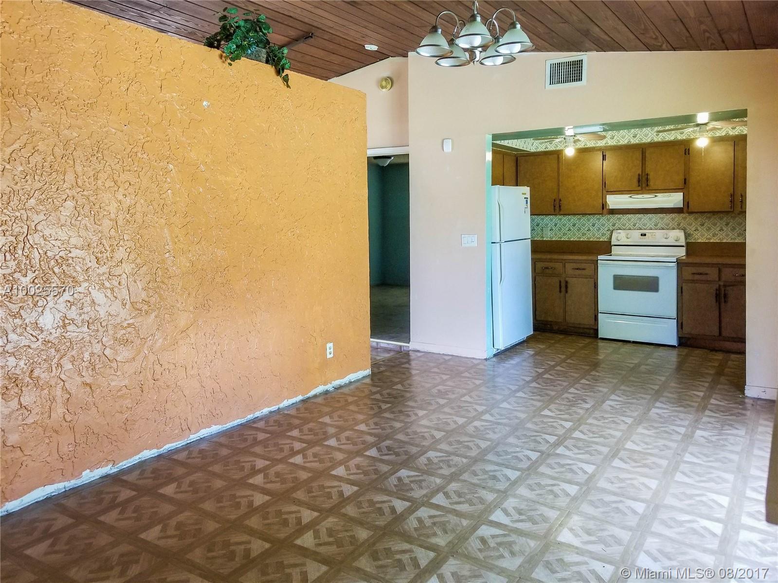 5791 Edwards Road Margate, FL 33063 - Photo 9 of 18
