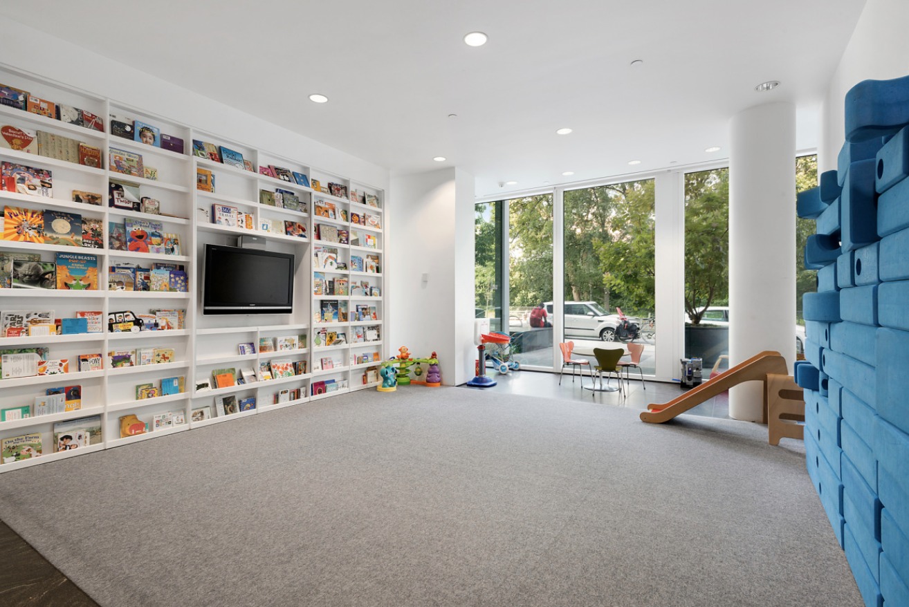 1 Grand Army Plaza, Unit 4B Brooklyn, NY 11238 - Photo 8 of 12