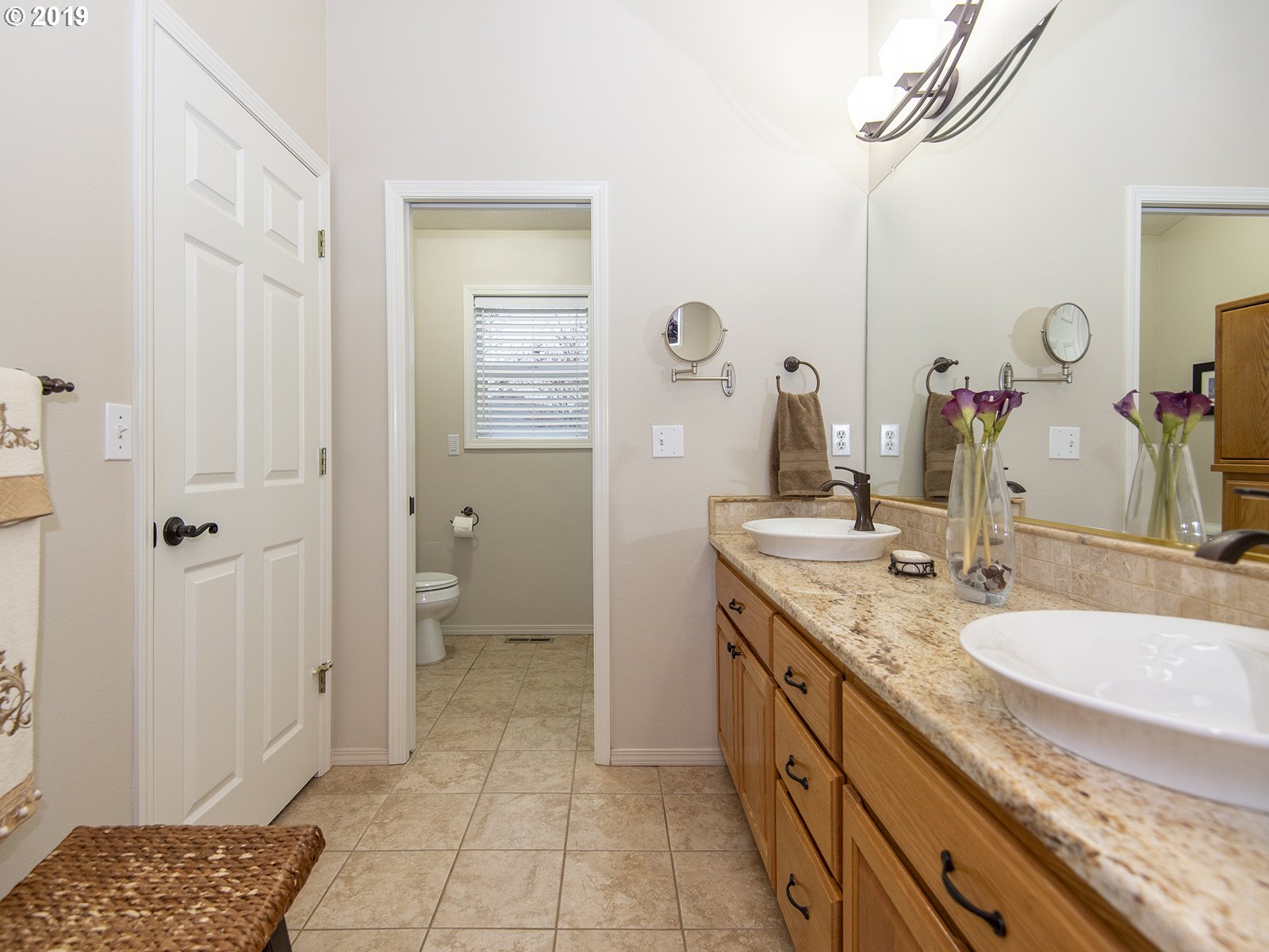 13384 South Nobel Road Oregon City, OR 97045 - Photo 6 of 32 Gallery Image 6