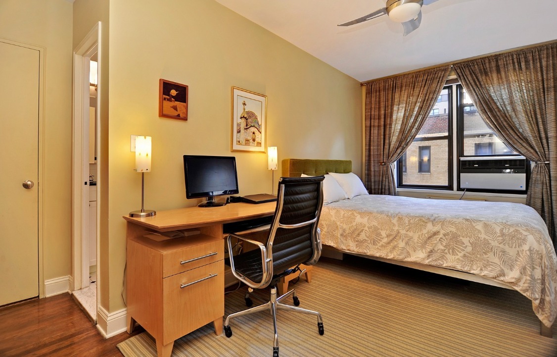 60 East 9th Street, Unit 619 Manhattan, NY 10003 - Photo 5 of 11