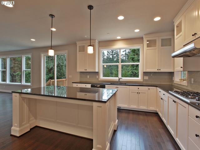 11003 Southwest 30th Place Portland, OR 97219 - Photo 16 of 16 Gallery Image 16