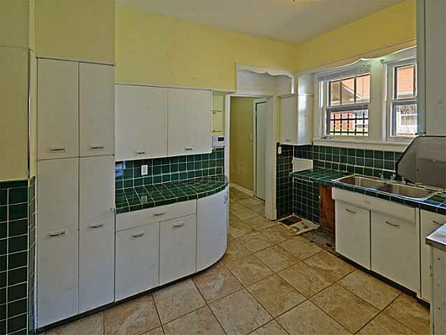 871 University Street Memphis, TN 38107 - Photo 8 of 21