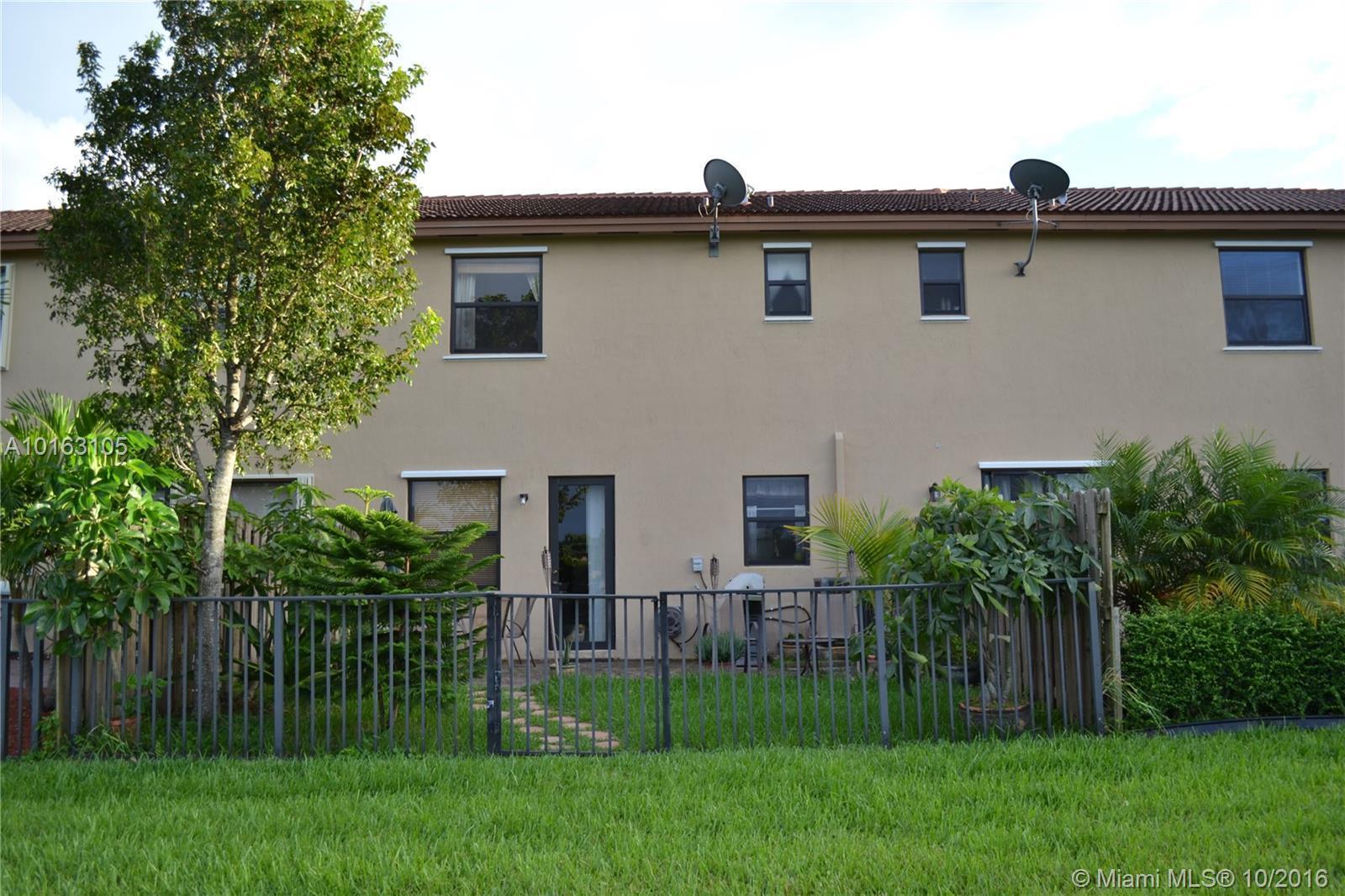 16357 Southwest 71st Terrace, Unit 16357 Miami, FL 33193 - Photo 15 of 31