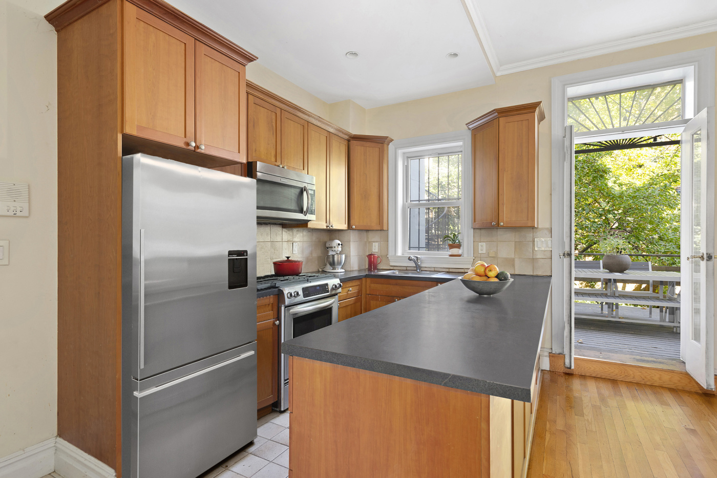 237 Bergen Street, Unit 1 Brooklyn, NY 11217 - Photo 3 of 12