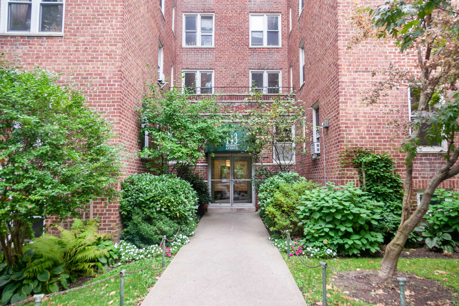 143 Bennett Avenue, Unit 2P Manhattan, NY 10040 - Photo 11 of 12
