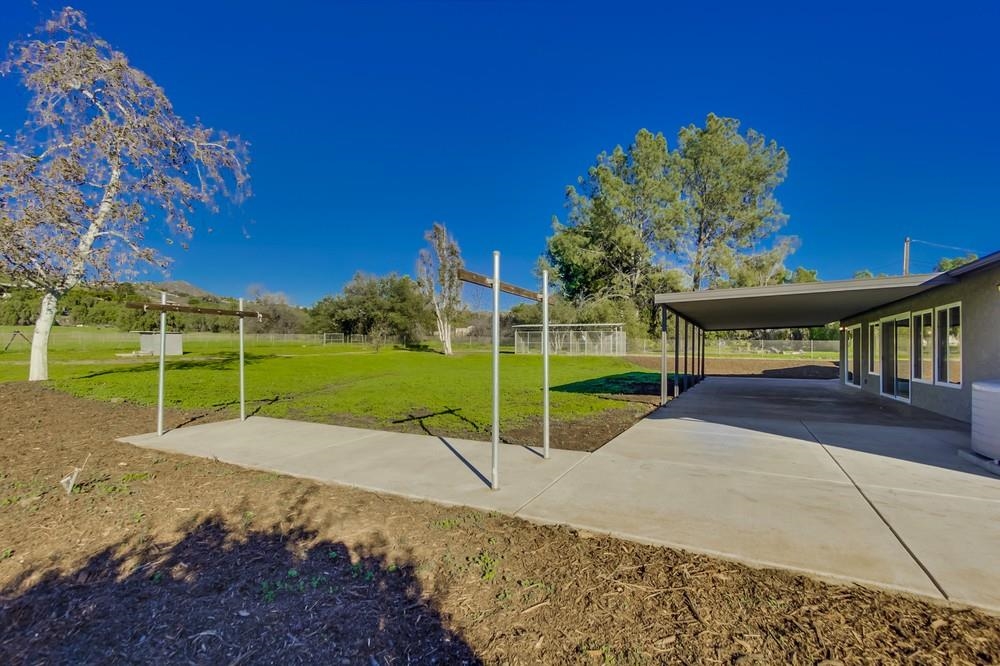 15734 Dell View Road El Cajon, CA 92021 - Photo 21 of 25 Gallery Image 21