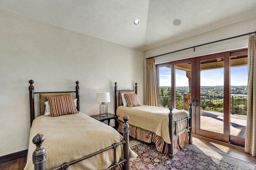 7915 Escala Drive Austin, TX 78735 - Photo 30 of 52