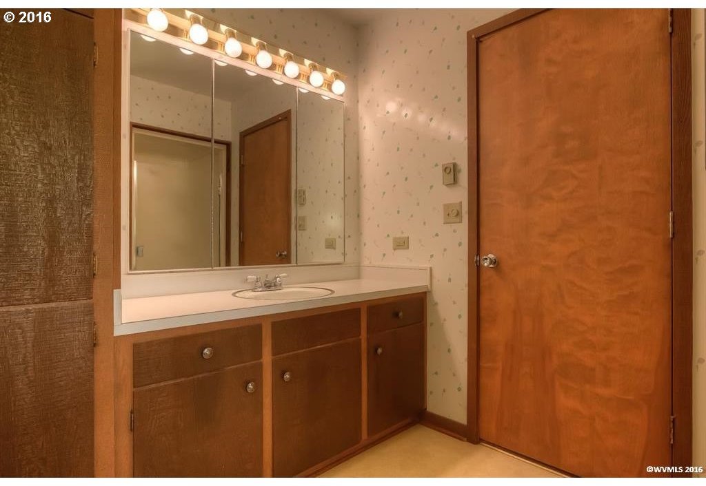 970 Rafael Street North Keizer, OR 97303 - Photo 14 of 32 Gallery Image 14