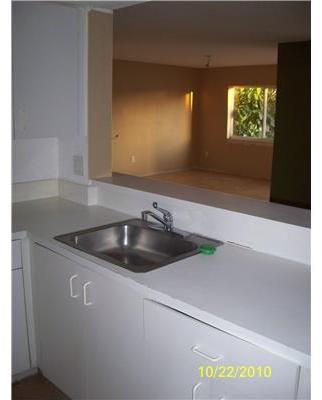 18810 Northwest 57th Avenue, Unit 201 Hialeah, FL 33015 - Photo 3 of 8