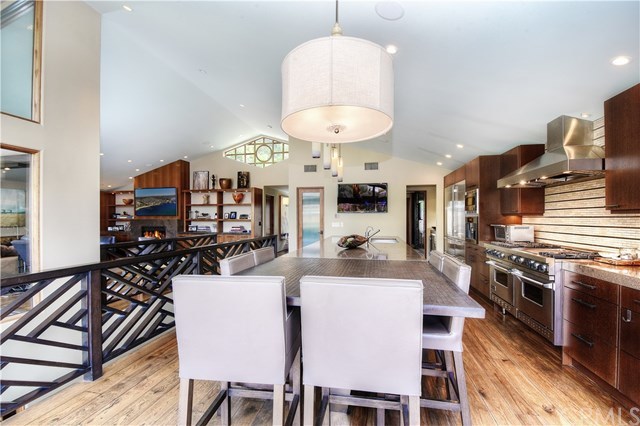 253 Emerald Bay Laguna Beach, CA 92651 - Photo 11 of 59