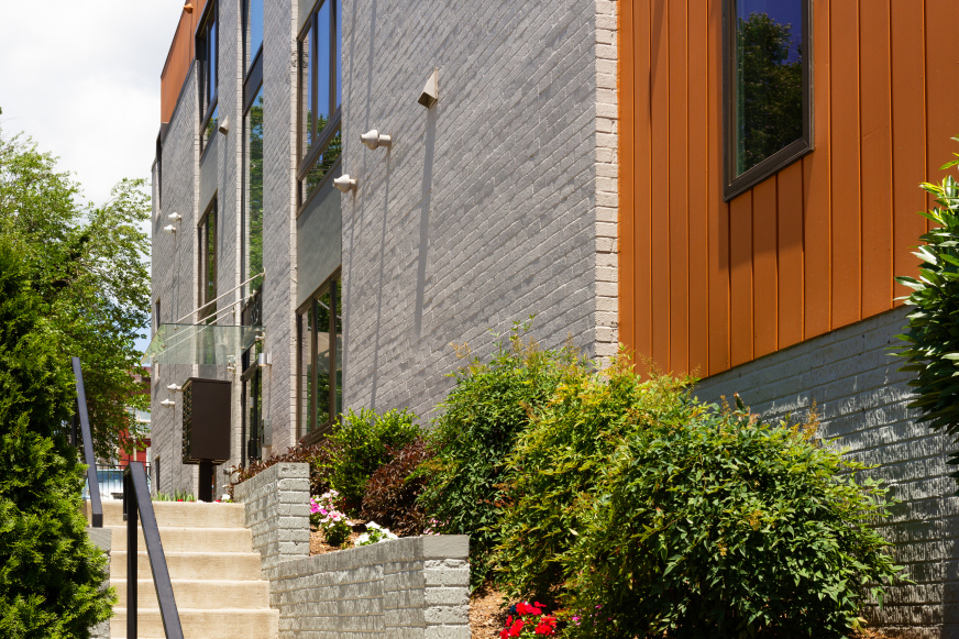 PARK VIEW CONDOMINIUM 525 Park Rd NW, Washington, DC 20010 - Photo 2 of 3