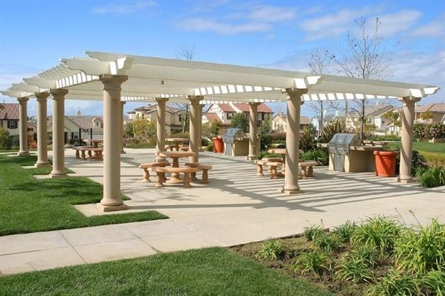 2566 Discovery Road Carlsbad, CA 92009 - Photo 22 of 25 Community