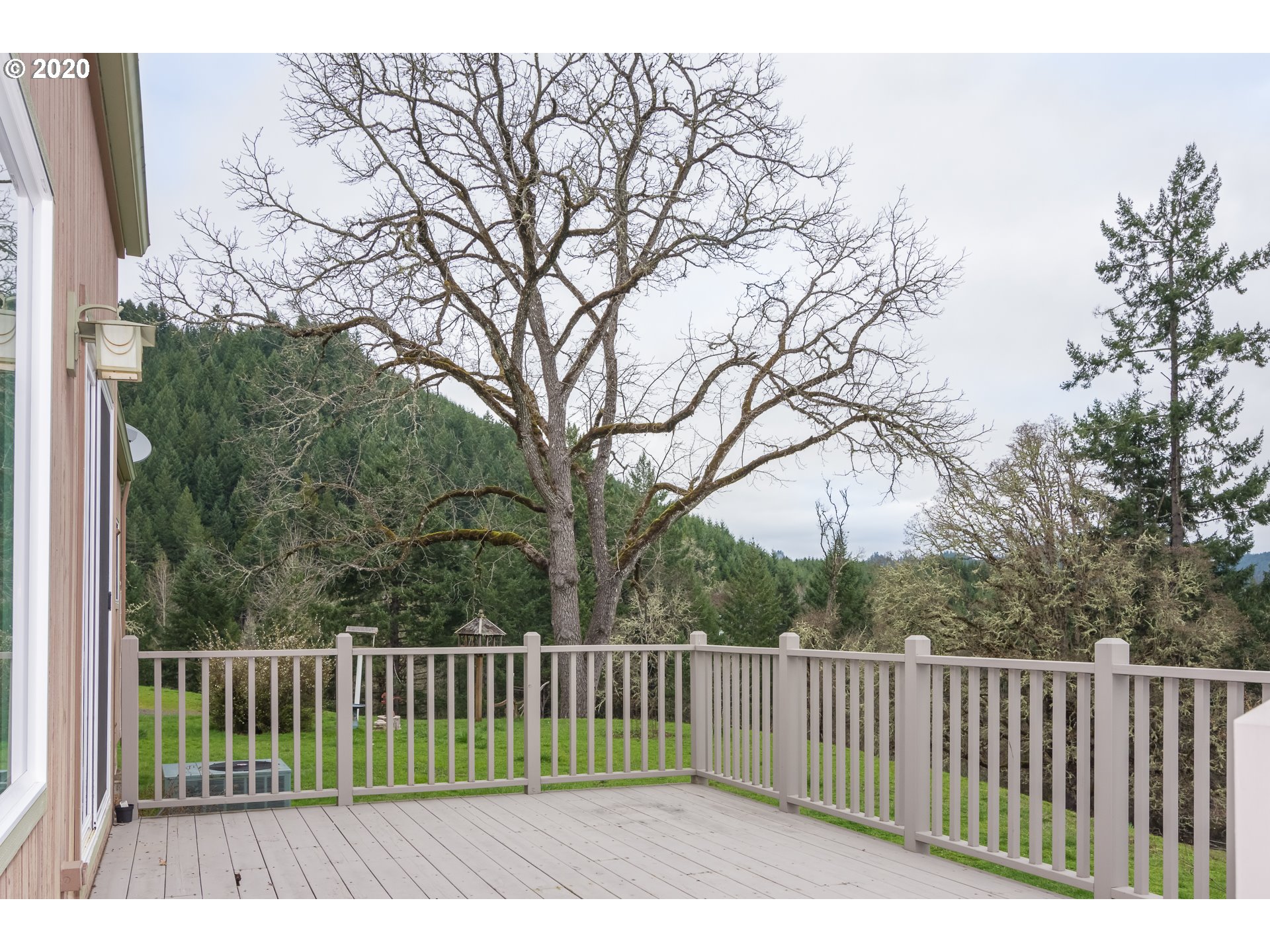 1071 Mathis Hill Road Yoncalla, OR 97499 - Photo 14 of 32