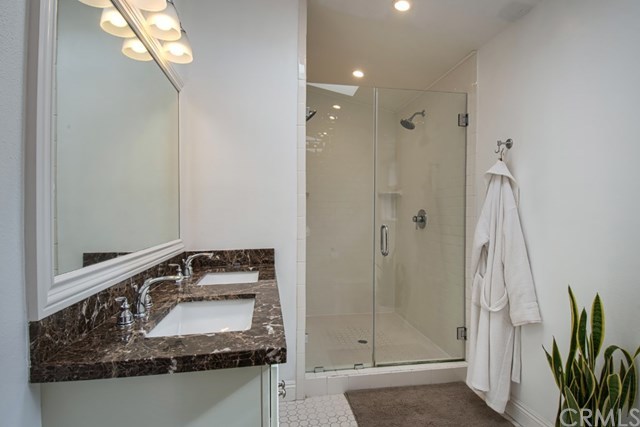 2170 Rural Place Costa Mesa, CA 92627 - Photo 11 of 19