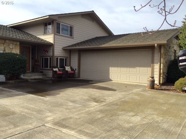 4408 Southwest Perkins Avenue Pendleton, OR 97801 - Photo 19 of 24
