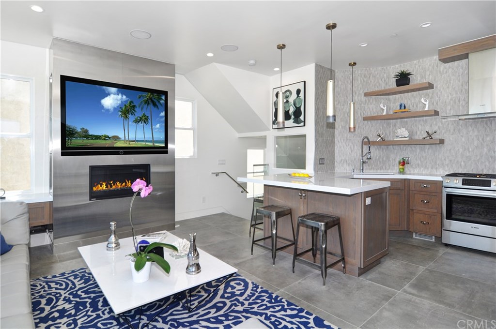 30 Pacific Avenue Surfside, CA 90743 - Photo 31 of 41