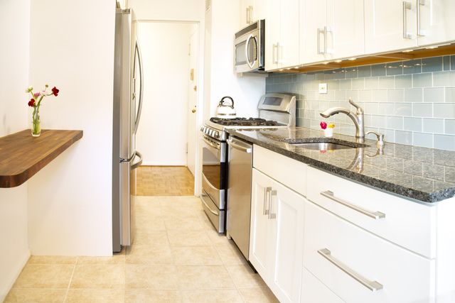 $775,000 | 122 Ashland Place, Unit 14B | Downtown Brooklyn