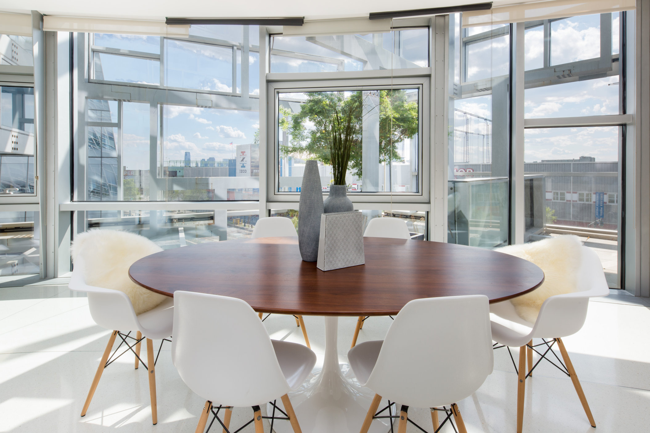 100 11th Avenue, Unit 5B Manhattan, NY 10011 - Photo 3 of 9