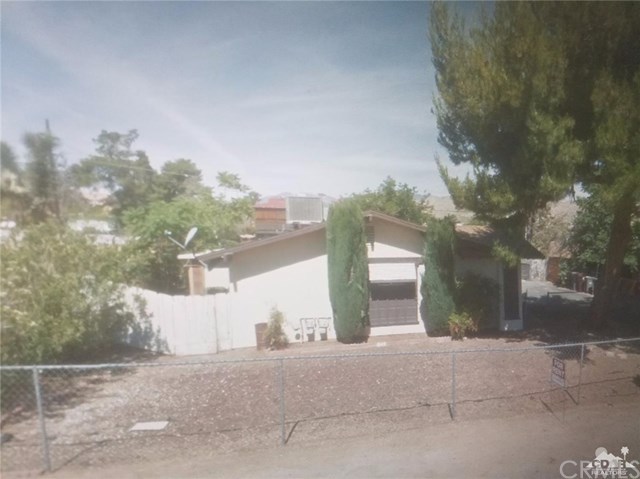 7474 Acoma Trail Yucca Valley, CA 92284 - Photo 1 of 13