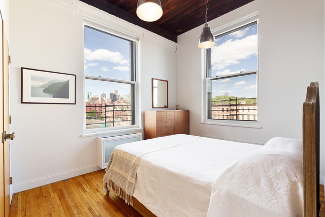 29 Tiffany Place, Unit 4J Brooklyn, NY 11231 - Photo 4 of 14