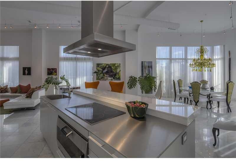 2001 Meridian Avenue, Unit 101 Miami Beach, FL 33139 - Photo 7 of 34