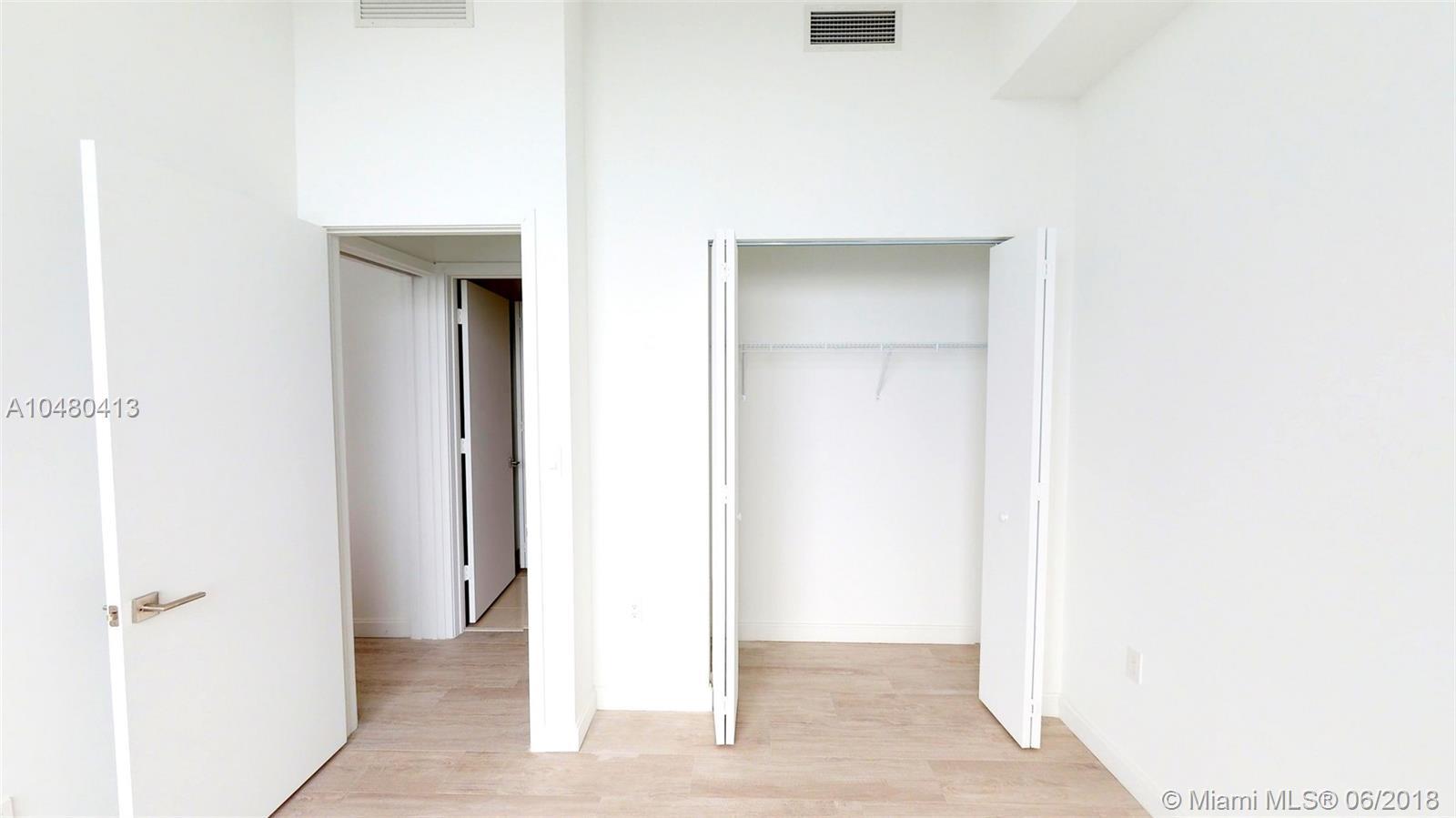 55 Southwest 9th Street, Unit LPH4408 Miami, FL 33130 - Photo 21 of 56