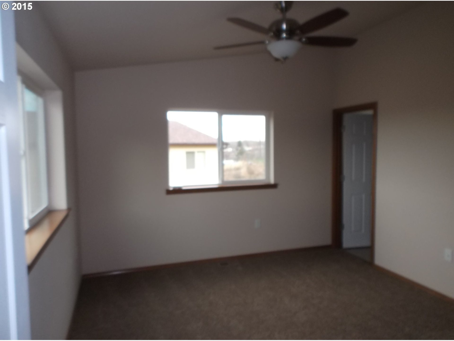 906 South Main Street Pendleton, OR 97801 - Photo 7 of 15