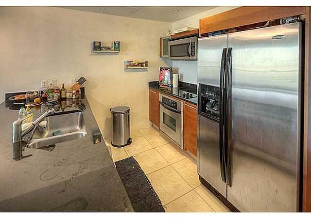 1900 North Bayshore Drive, Unit 1908 Miami, FL 33132 - Photo 3 of 12