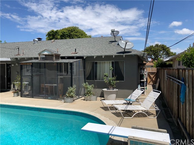 815 Sonora Road Costa Mesa, CA 92626 - Photo 12 of 14