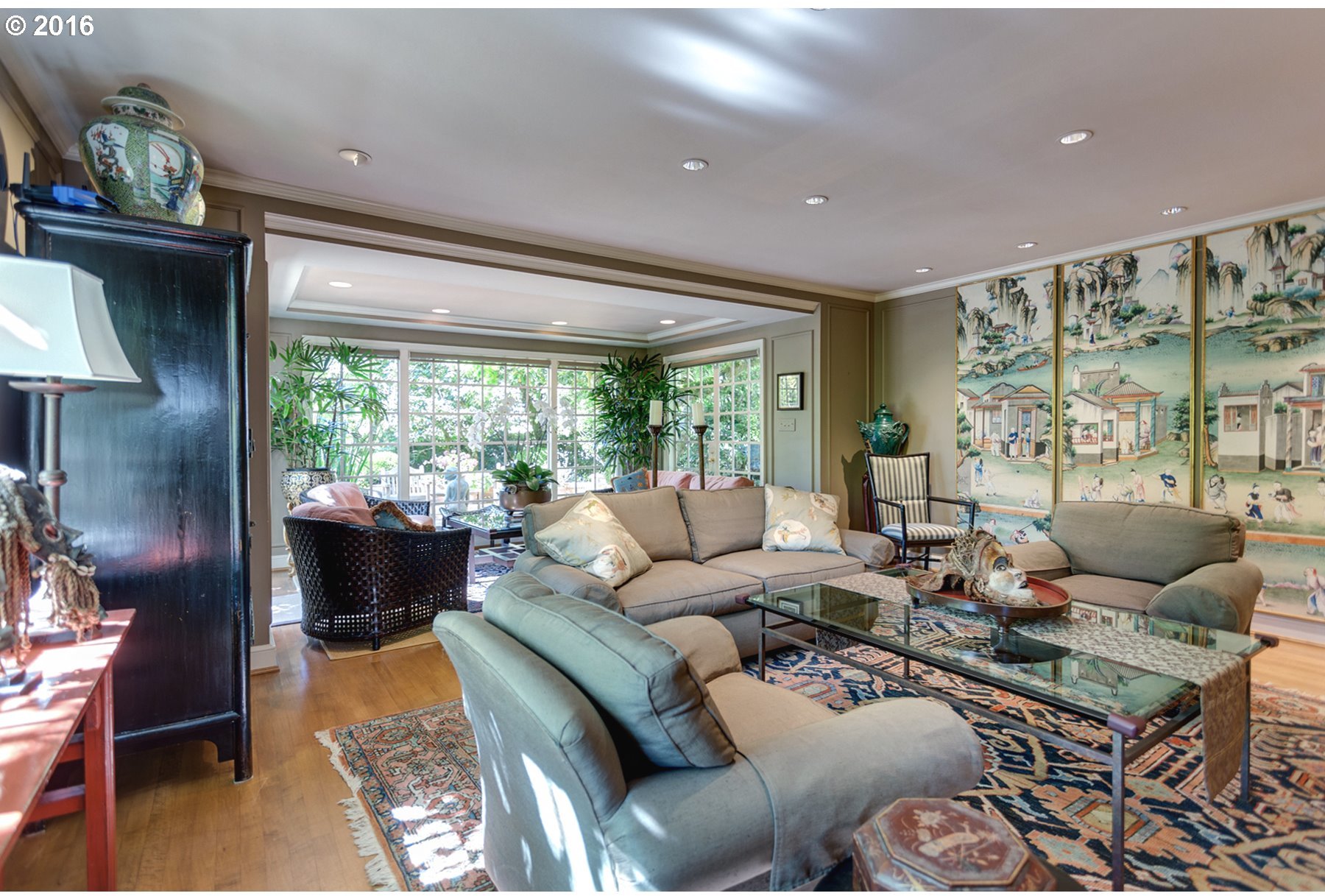 11828 Southwest Riverwood Road Portland, OR 97219 - Photo 13 of 31 Gallery Image 13