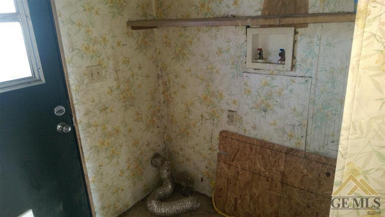 601 Pacheco Road, Unit 1 Bakersfield, CA 93307 - Photo 10 of 19